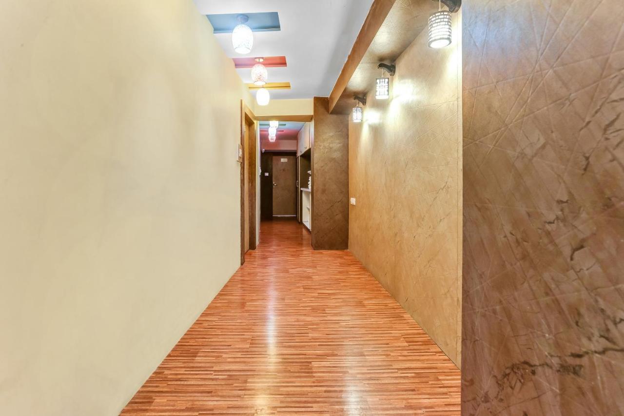 Oyo Flagship 83396 Hotel Vinyasa Residency ムンバイ エクステリア 写真